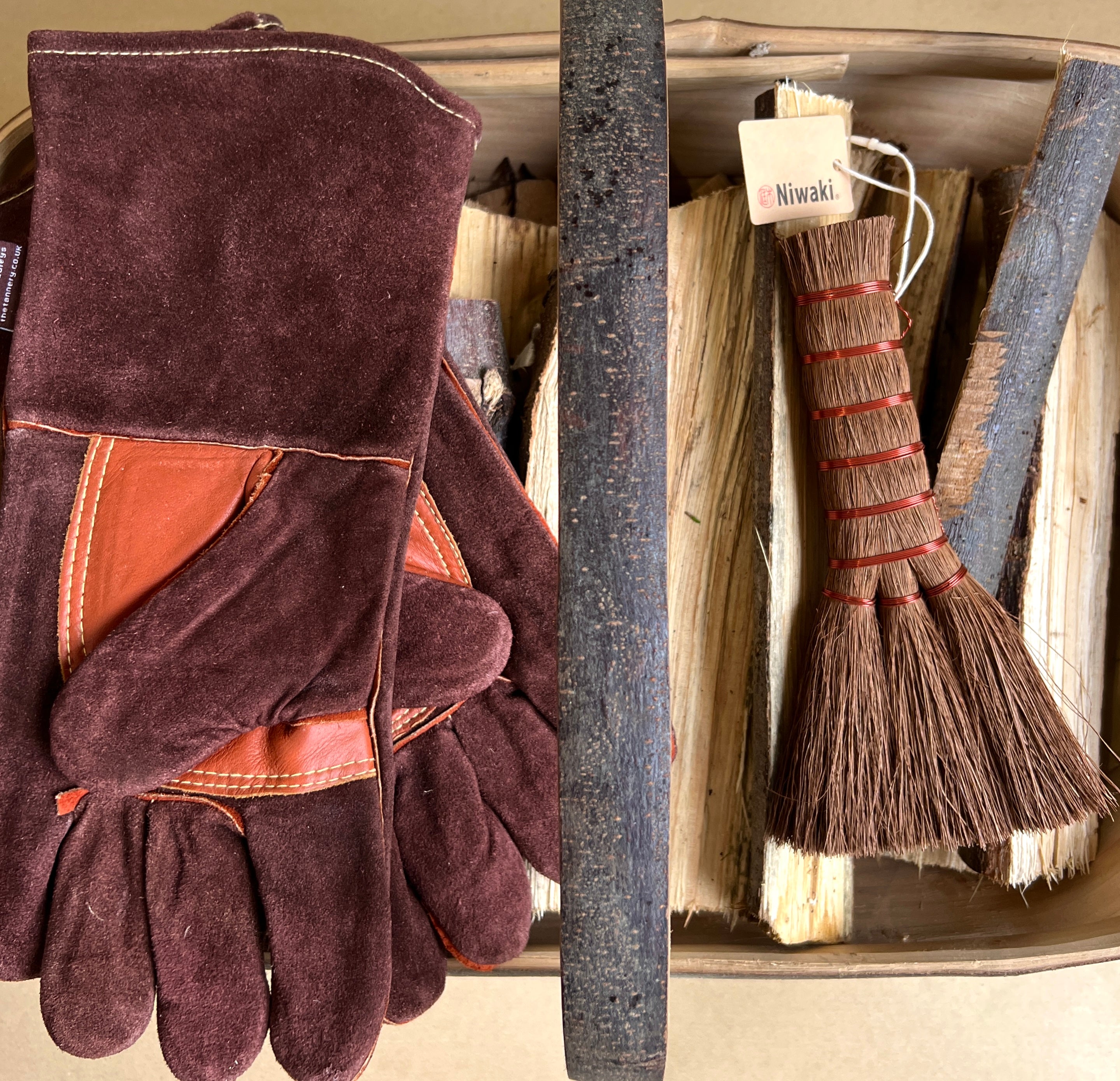 Shuro Hand Broom