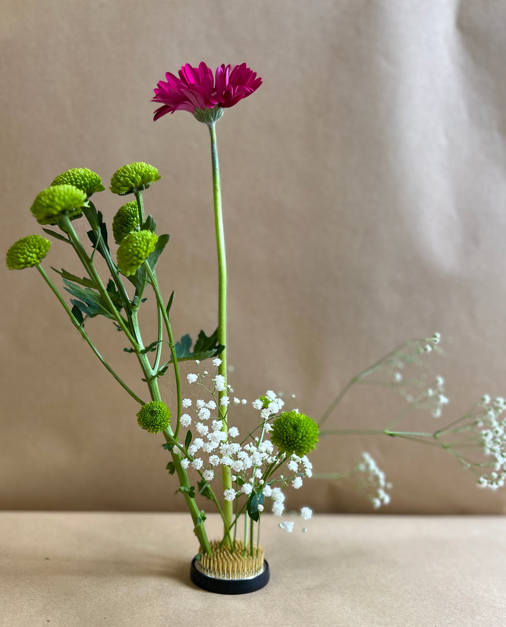 Niwaki Kenzan – Japanese Ikebana Flower Frog for Elegant Floral Arranging