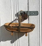 Personalisation (pyrography)