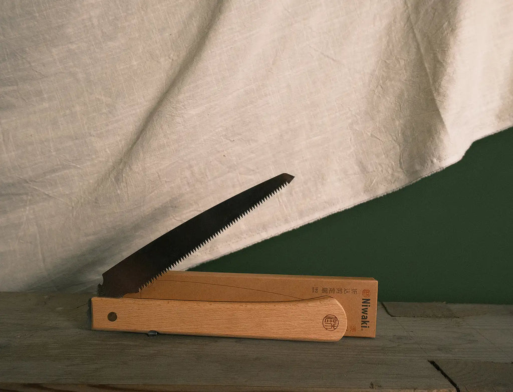 Niwaki Moku Folding Saw – Premium Japanese Pruning Tool