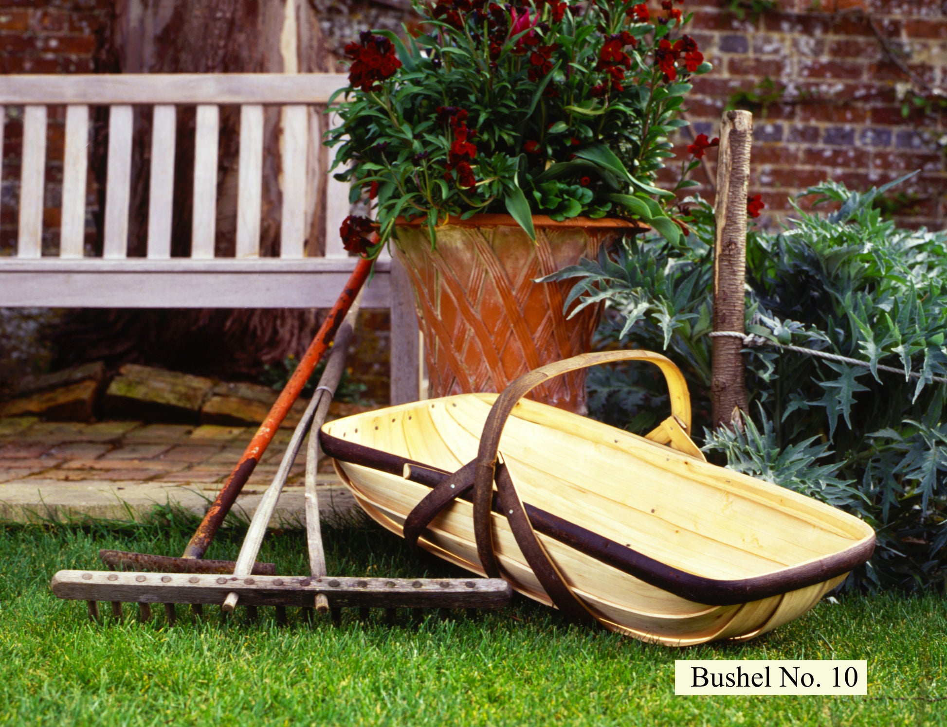 Sussex Garden Trug No. 10 (full Bushel), made from traditional, sustainable materials in Herstmonceux